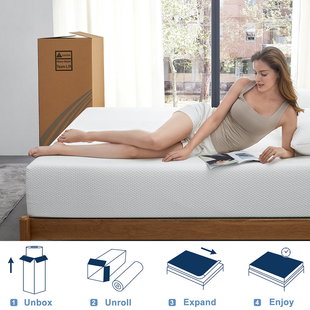 Unveiling the Molblly mattress - unroll and relax.